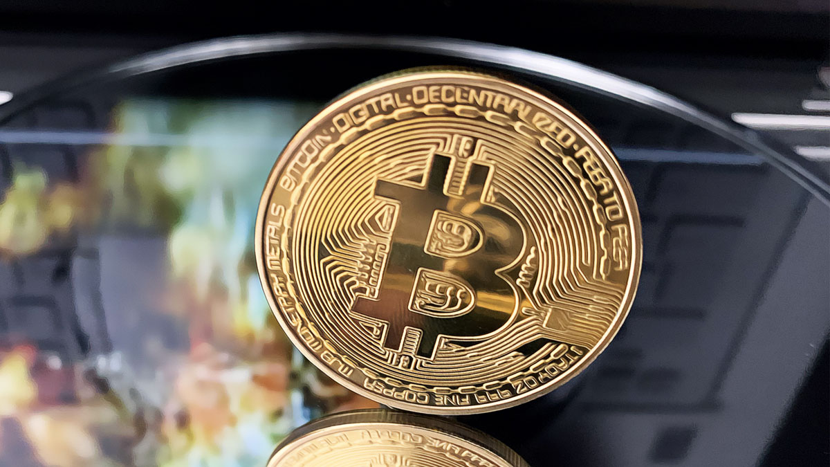 Analysts Predict Bitcoin Surge
