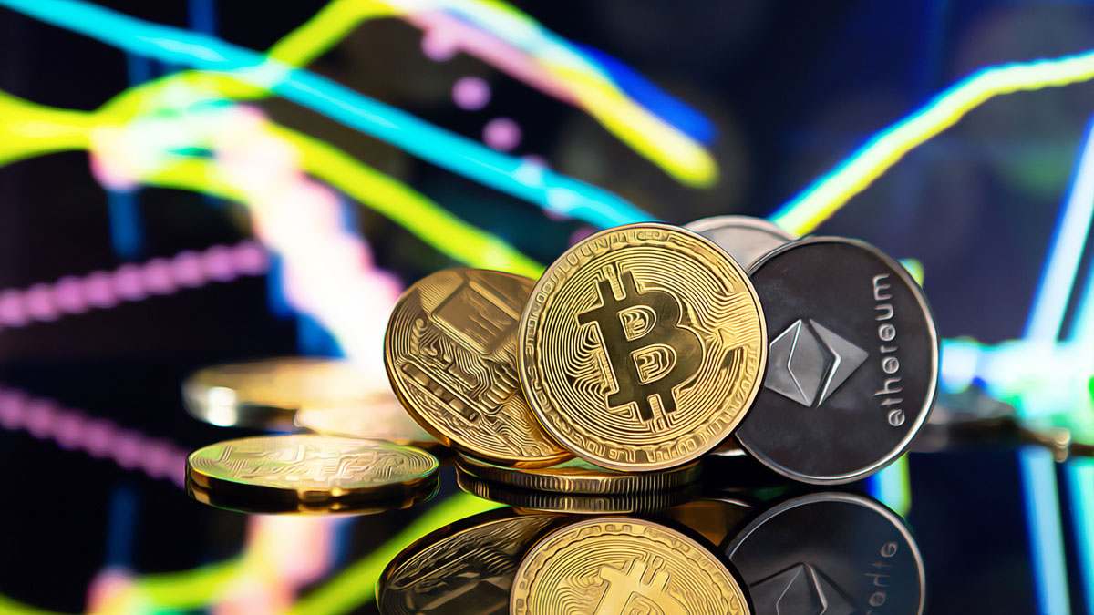 Emas dan Bitcoin Membentuk Lanskap Investasi Baru