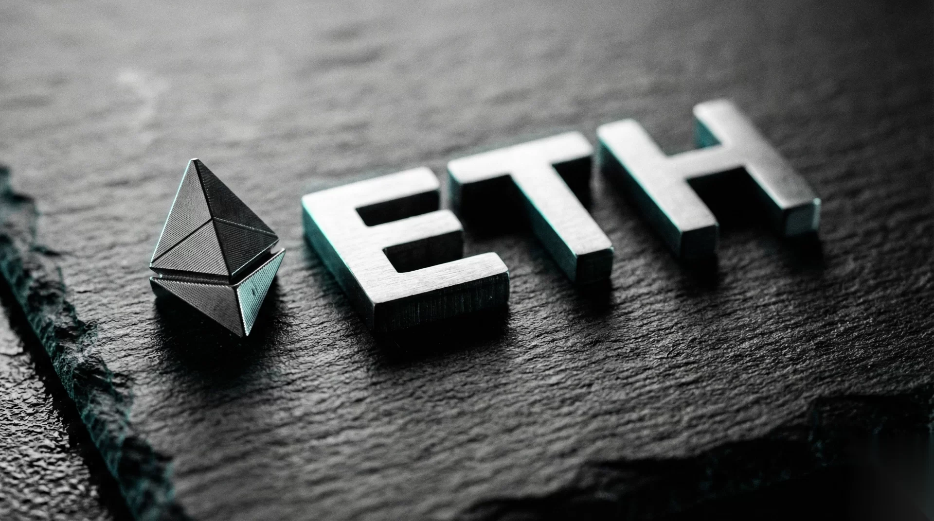 Ethereum Dips Below Key Levels, Testing Market Resilience